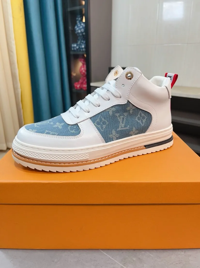 Ex-factory price 420🌹🌹[LV] The latest masterpiece of high-top men's shoes: the upper is made of Italian imported first-layer cowhide with special materials➕full genuine leather lining🔥, making walking more convenient and comfortable! Exclusive new style, stunning work [color]! Create a fashionable personality to set off your uniqueness! A must-have for trendy men! Classic🔥Number: 38-44